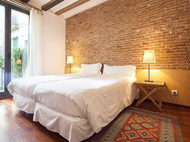 Apartment Inside Esparteria Barcelona