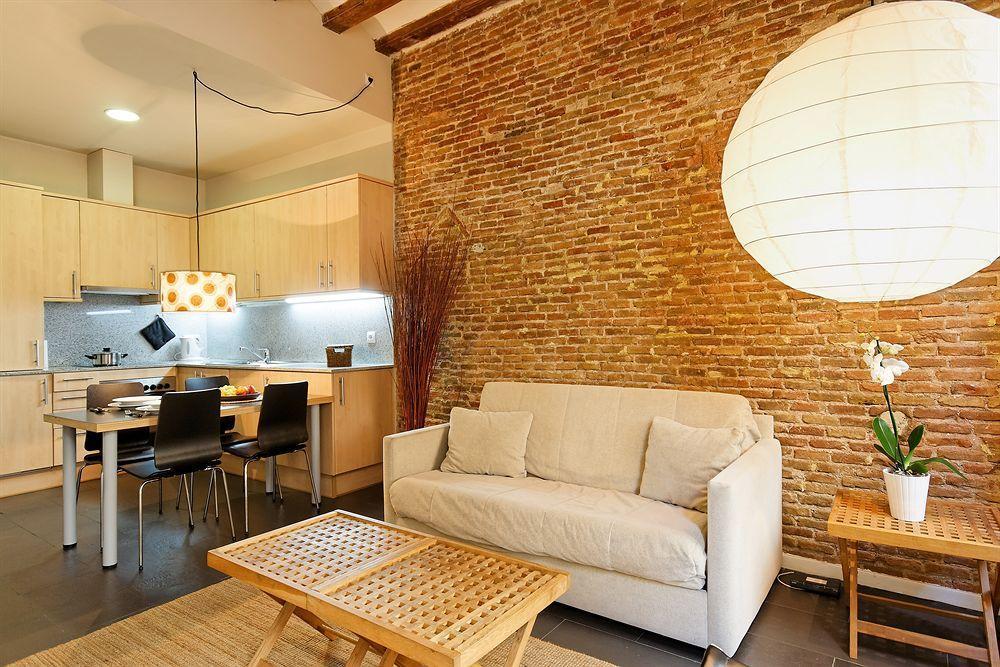 Inside Esparteria Barcelone